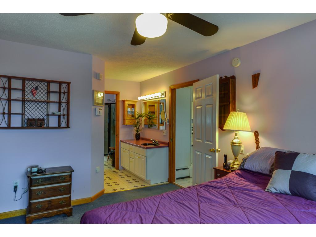 174 Landon Road South Hero, VT 05486 - Photo 4 of 36 Gallery Image 4