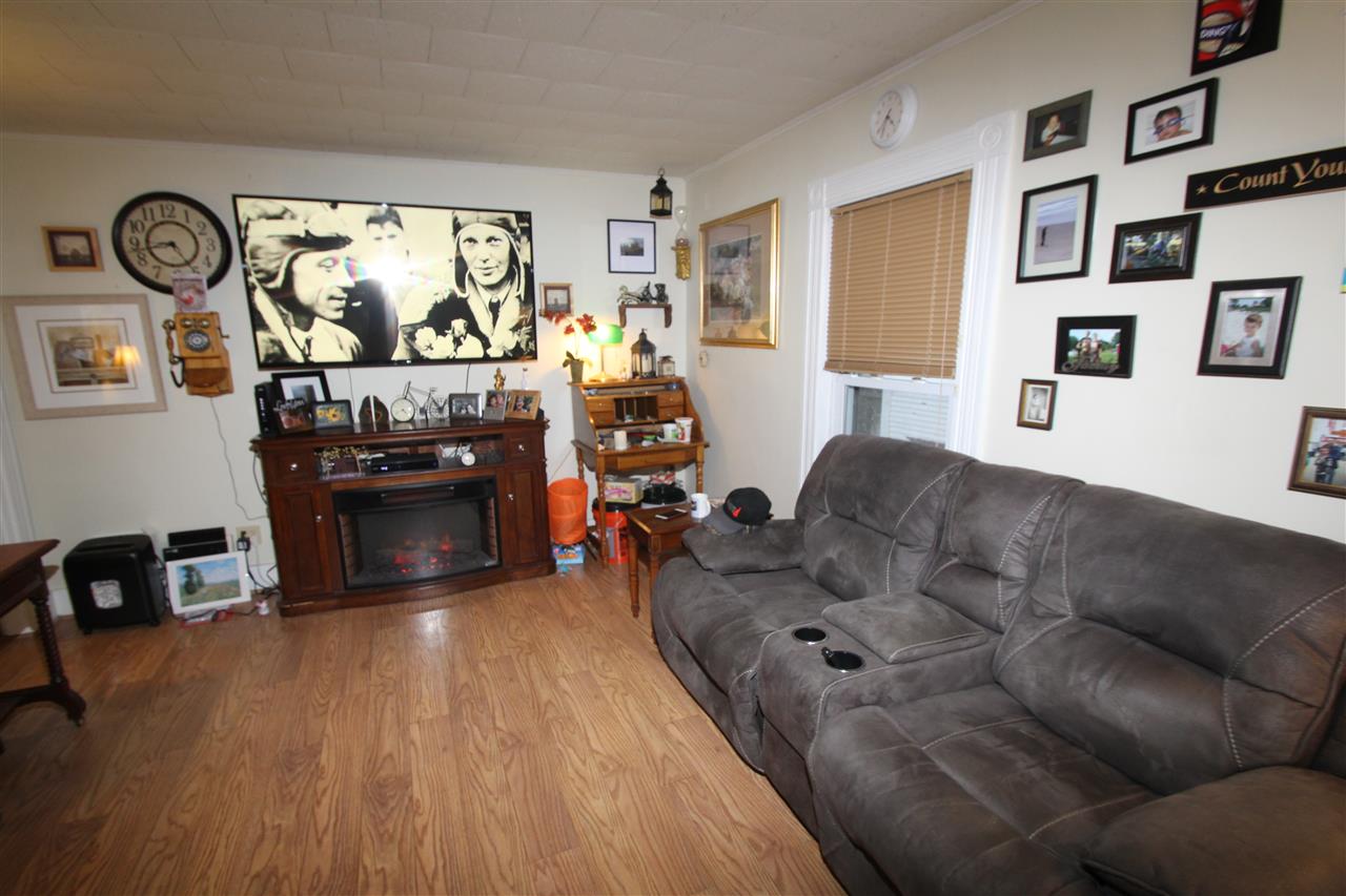 17 High Street Derry, NH 03038 - Photo 11 of 25 Gallery Image 11