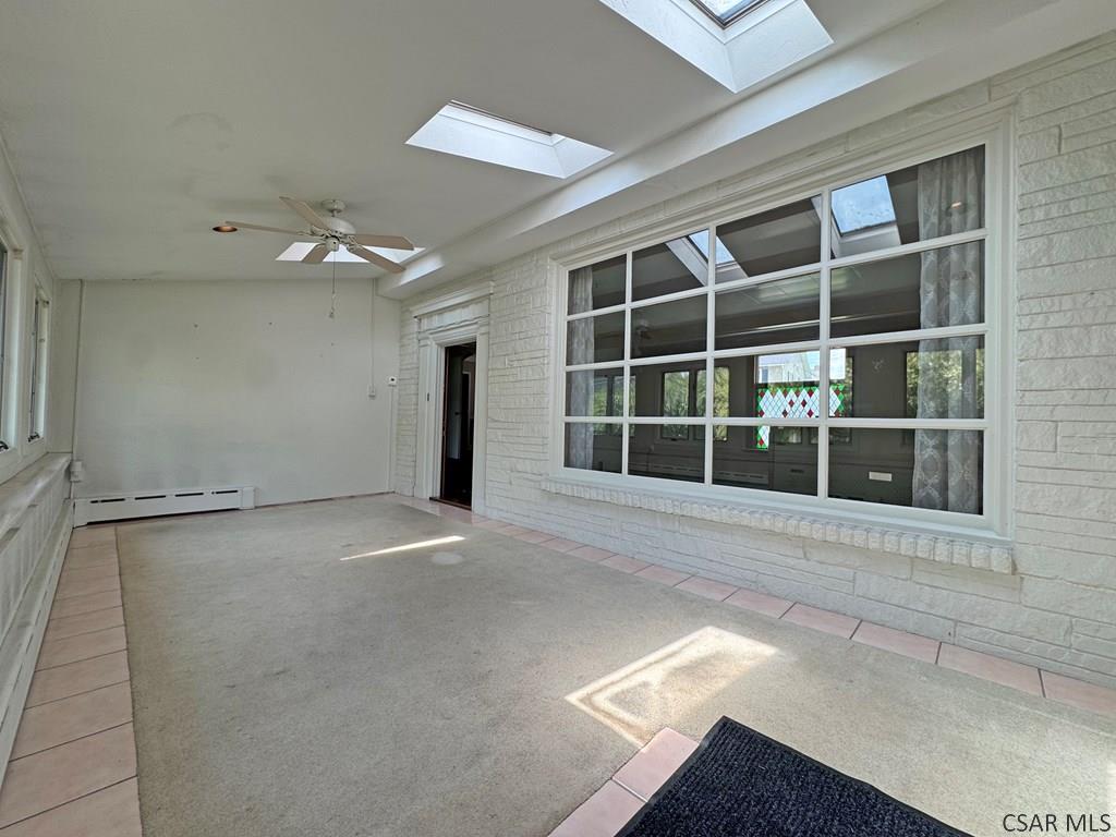 527 Main Street Summerhill, PA 15958 - Photo 4 of 40