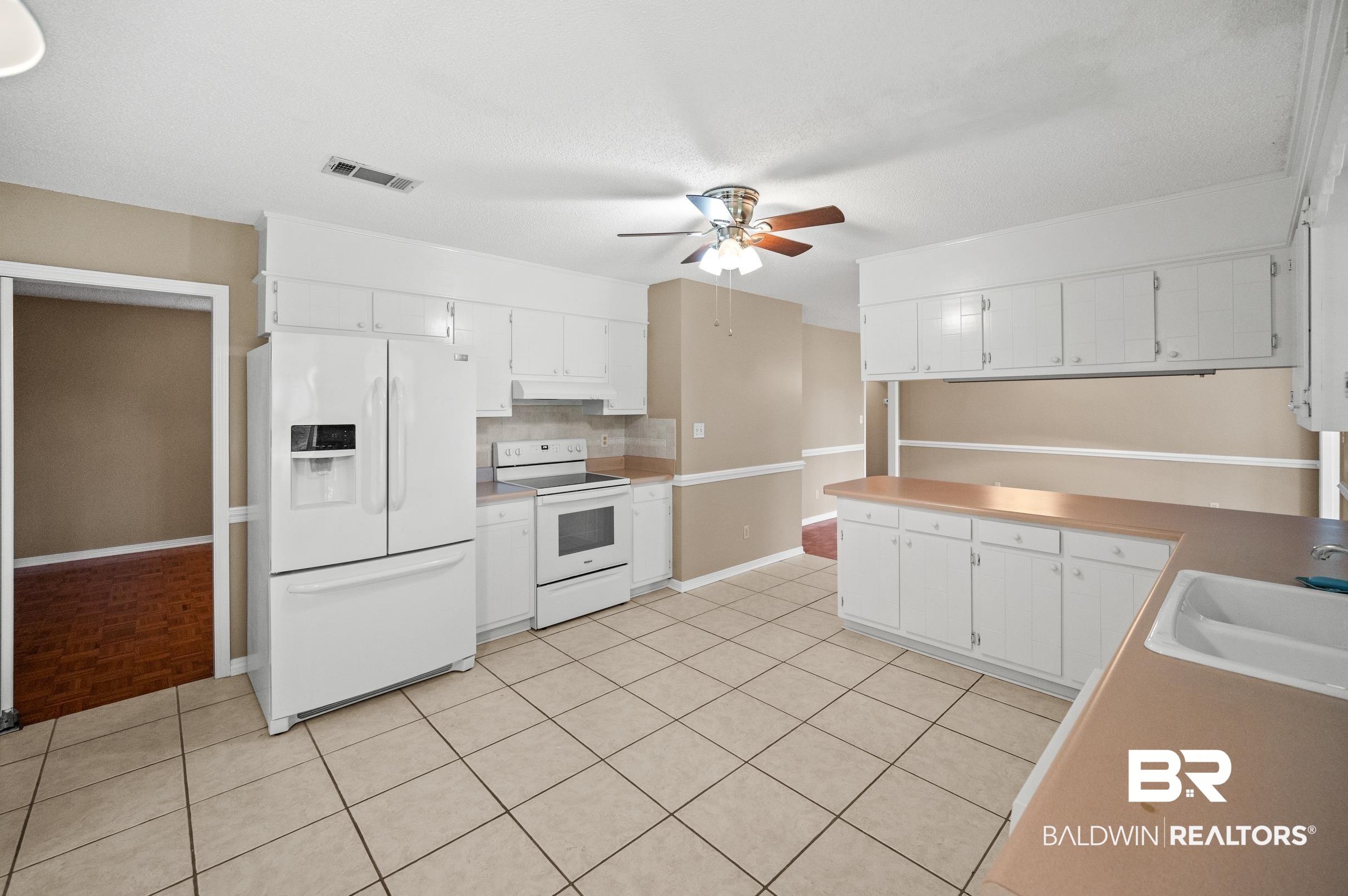 9243 Lakeview Drive Foley, AL 36535 - Photo 14 of 54