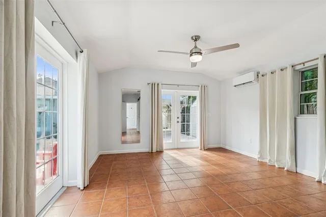 $1,100,000 | 120 19th Avenue North, St. Petersburg, FL 33704