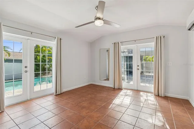 $1,100,000 | 120 19th Avenue North, St. Petersburg, FL 33704