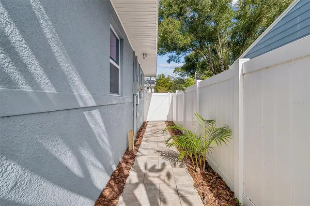$1,100,000 | 120 19th Avenue North, St. Petersburg, FL 33704