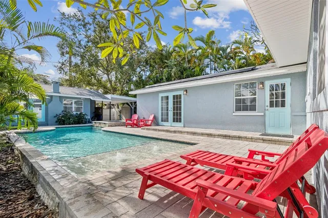 $1,100,000 | 120 19th Avenue North, St. Petersburg, FL 33704