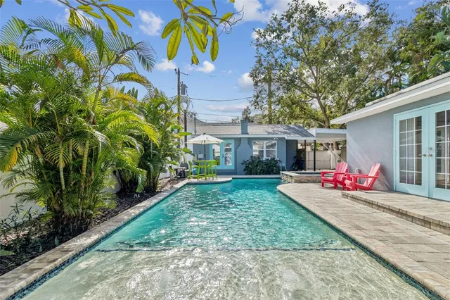 $1,100,000 | 120 19th Avenue North, St. Petersburg, FL 33704