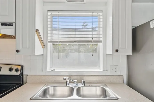 $1,100,000 | 120 19th Avenue North, St. Petersburg, FL 33704