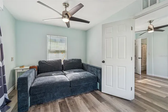 $1,100,000 | 120 19th Avenue North, St. Petersburg, FL 33704