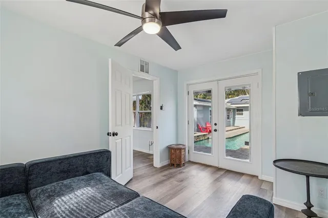 $1,100,000 | 120 19th Avenue North, St. Petersburg, FL 33704