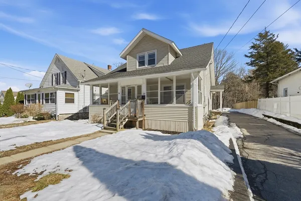 $370,000 | 328 Worcester Street, Southbridge, MA 01550