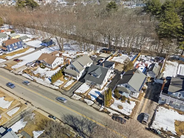 $370,000 | 328 Worcester Street, Southbridge, MA 01550