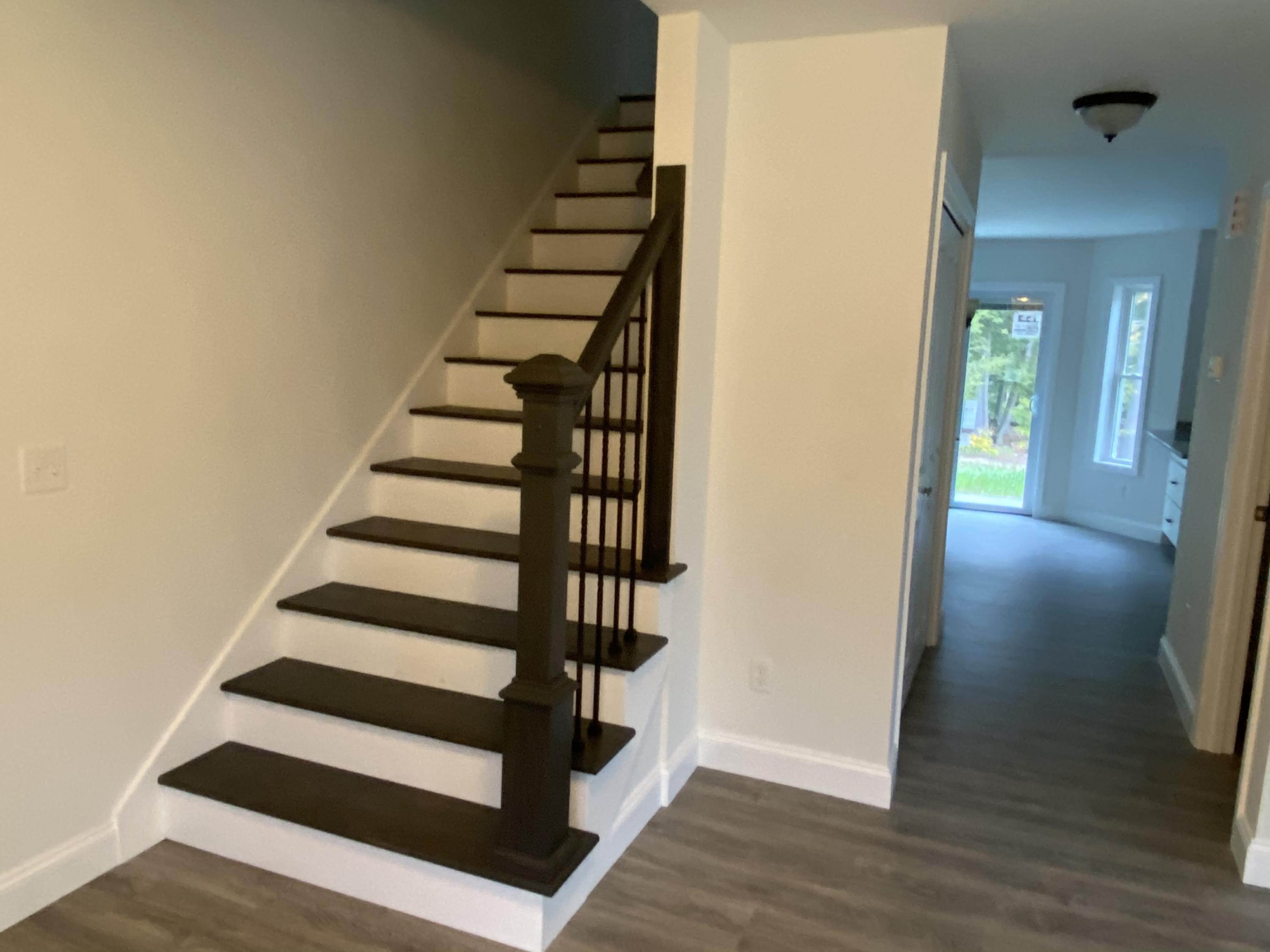 18 Marly Road West Gardiner, ME 04345 - Photo 4 of 18 04 Entrance