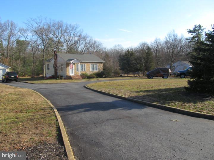 601 Freehold Road Jackson, NJ 08527 - Photo 6 of 24