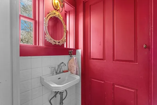 $1,250,000 | 585 Careswell Street, Marshfield, MA 02050