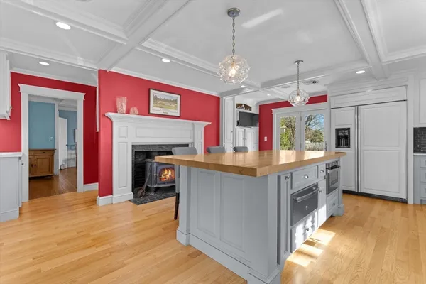 $1,250,000 | 585 Careswell Street, Marshfield, MA 02050