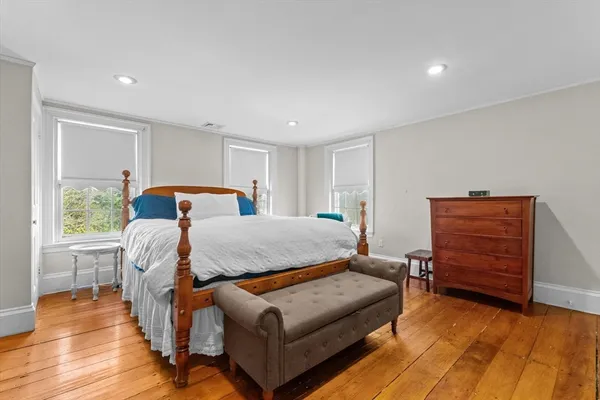 $1,250,000 | 585 Careswell Street, Marshfield, MA 02050