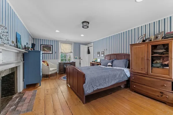 $1,250,000 | 585 Careswell Street, Marshfield, MA 02050