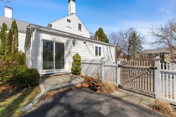 $1,250,000 | 585 Careswell Street, Marshfield, MA 02050