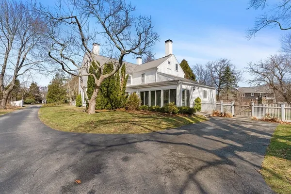 $1,250,000 | 585 Careswell Street, Marshfield, MA 02050