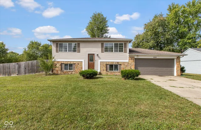 $235,000 | 4448 Aristocrat Circle, Indianapolis, IN 46235