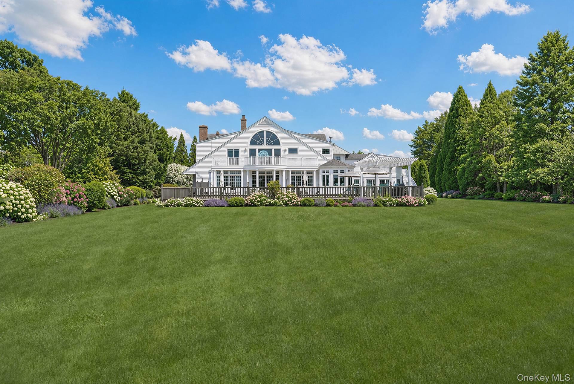 59 Farm Field Road Bridgehampton, NY 11932 - Photo 4 of 21