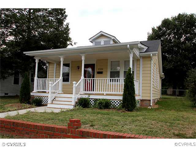 2326 Maplewood Road Henrico, VA 23228 - Photo 2 of 18 Exterior Front