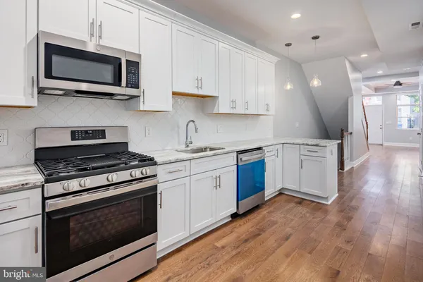$3,650 | 2527 Fait Avenue, Baltimore, MD 21224