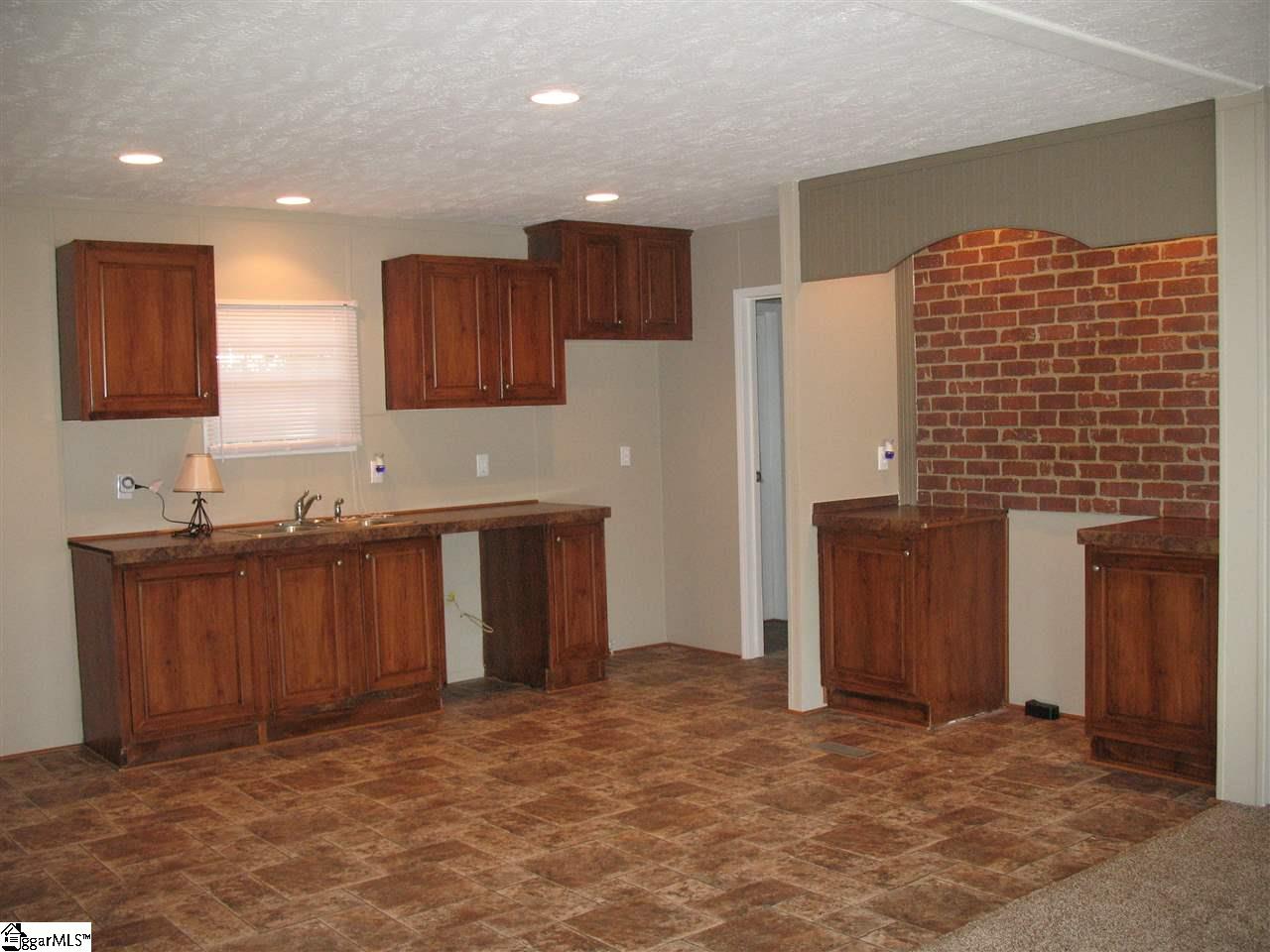 83 Gunnells Road Donalds, SC 29638 - Photo 5 of 14 Gallery Image 5