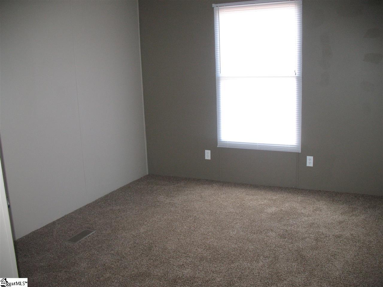 83 Gunnells Road Donalds, SC 29638 - Photo 8 of 14 Gallery Image 8