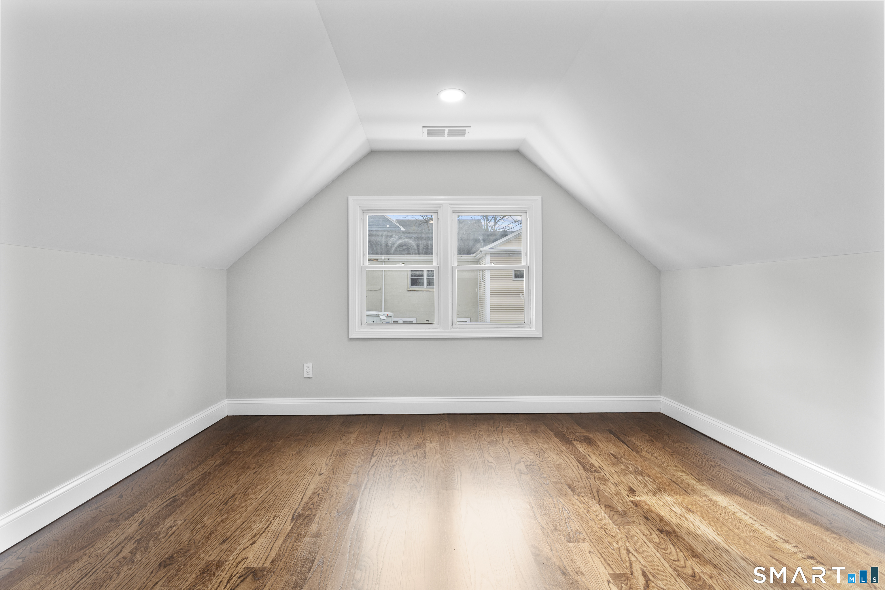 755 Old Town Road Bridgeport, CT 06606 - Photo 20 of 35