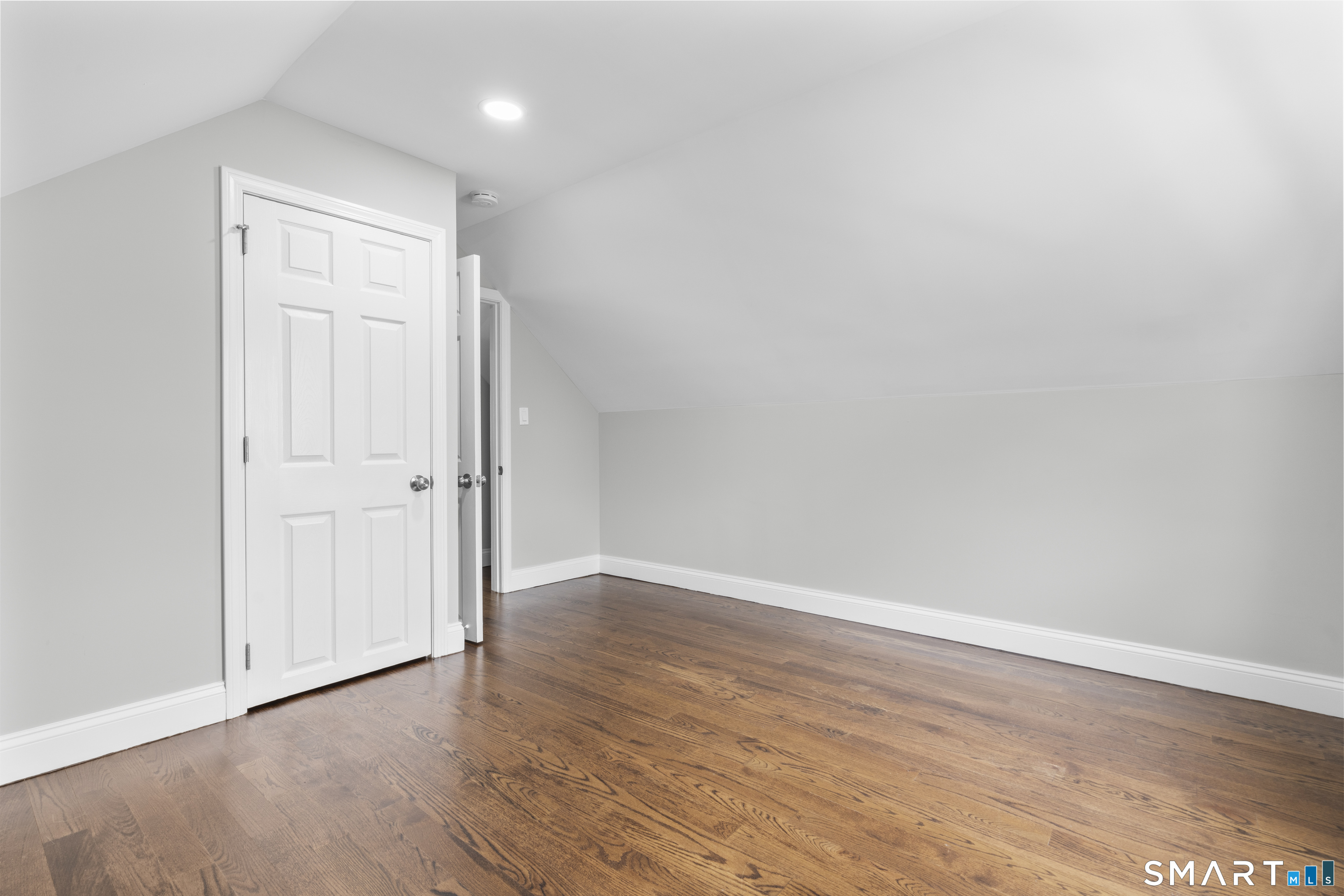 755 Old Town Road Bridgeport, CT 06606 - Photo 24 of 35