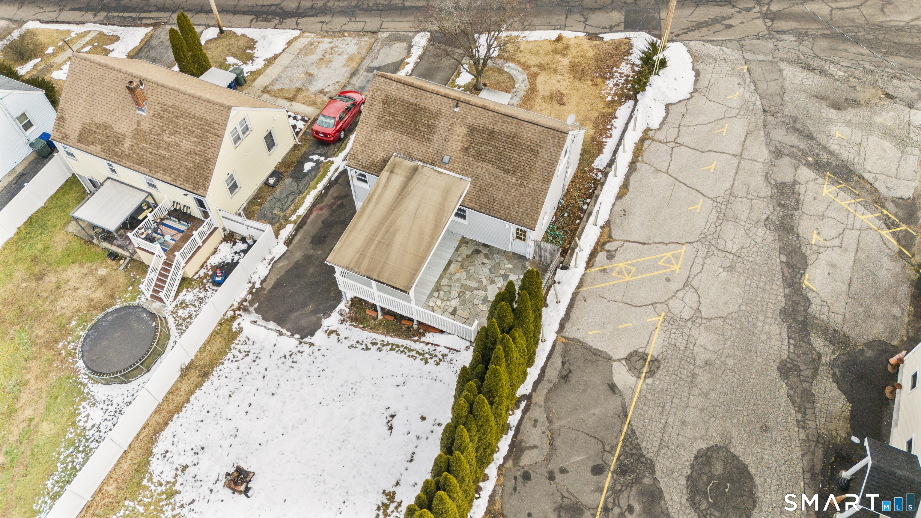 755 Old Town Road Bridgeport, CT 06606 - Photo 3 of 35