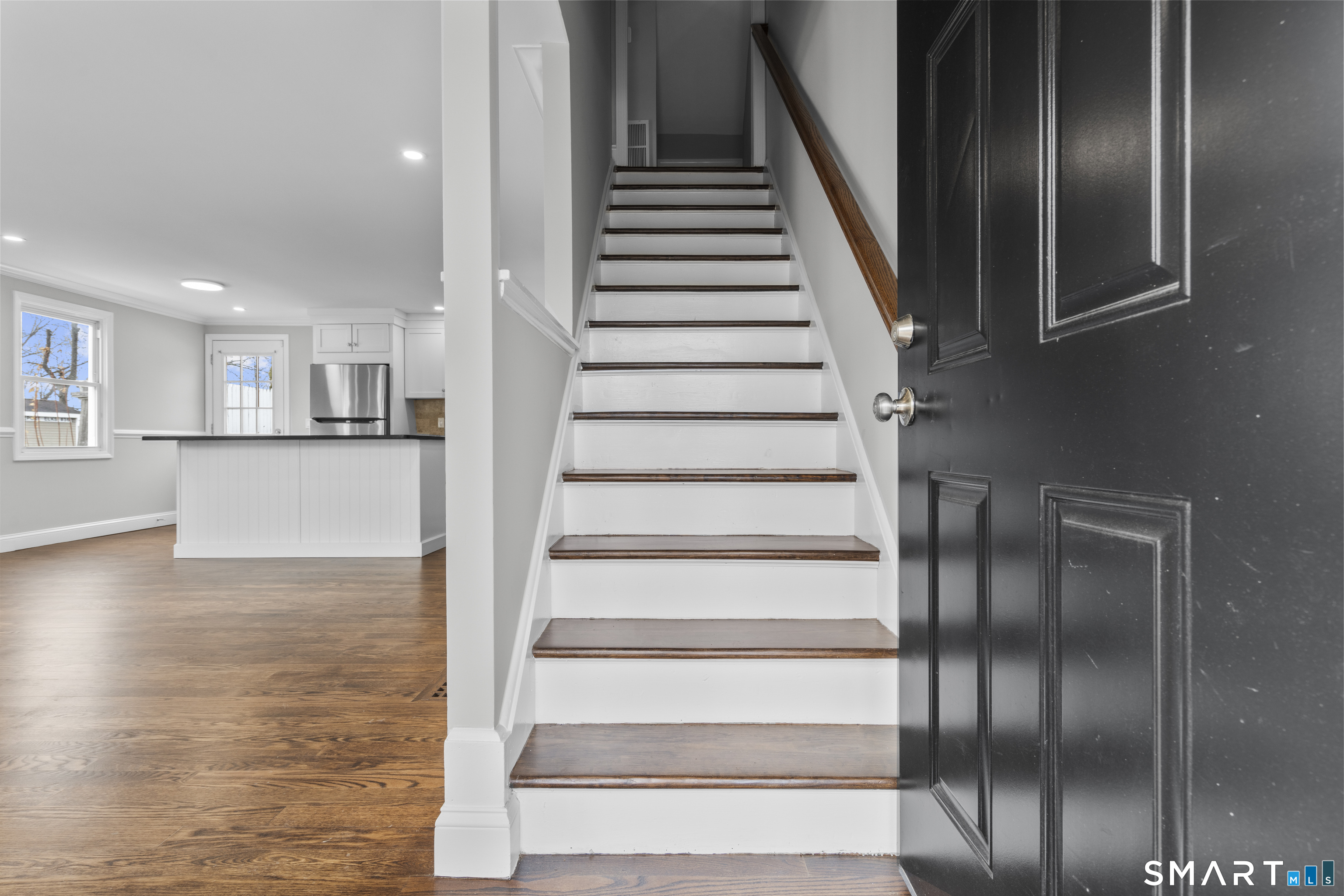 755 Old Town Road Bridgeport, CT 06606 - Photo 8 of 35