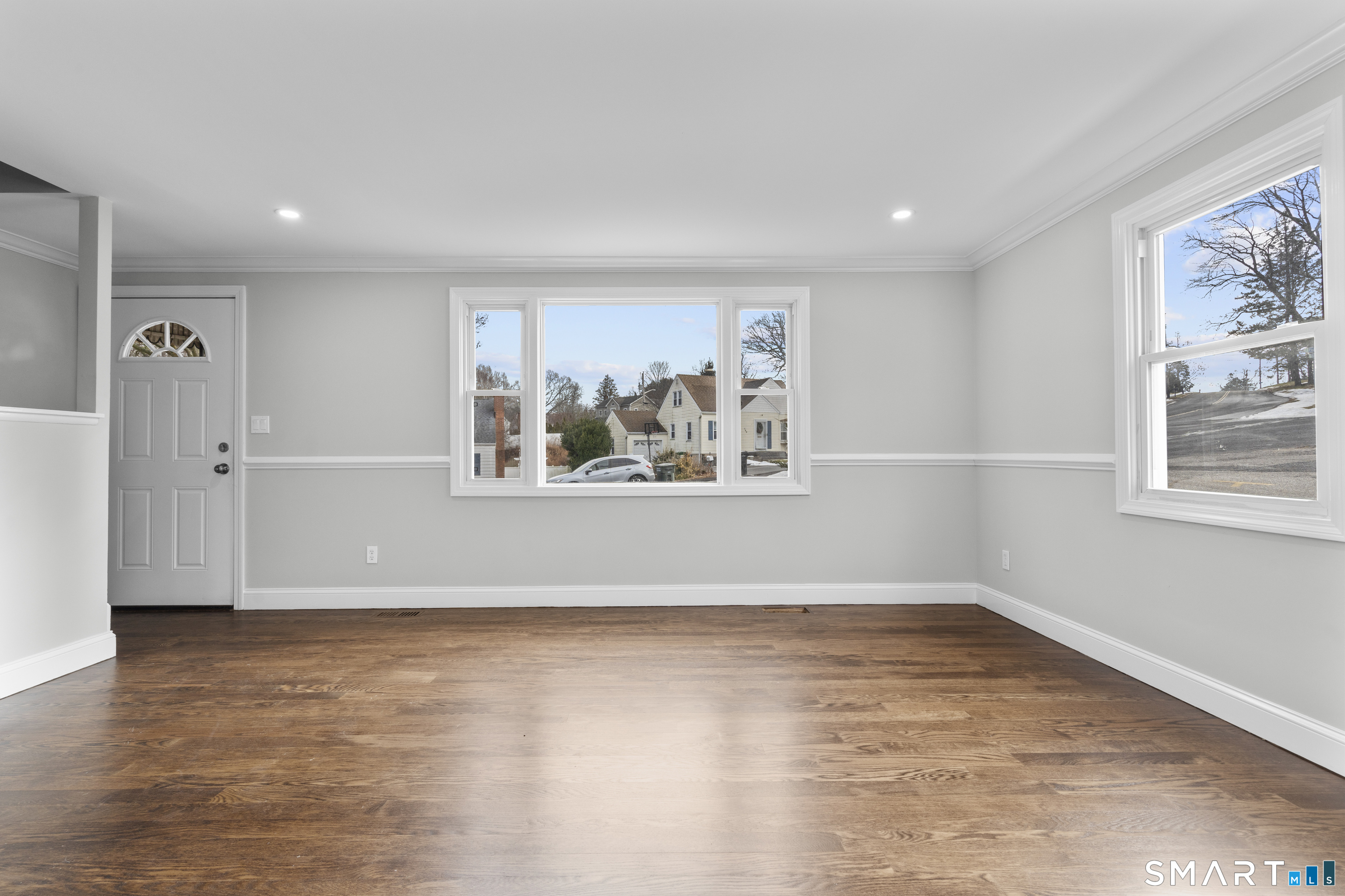 755 Old Town Road Bridgeport, CT 06606 - Photo 9 of 35