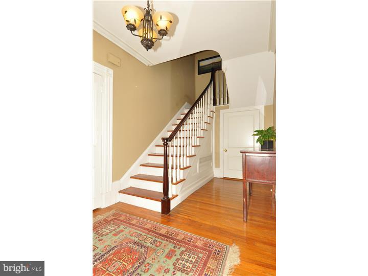 300 Chase Road, Unit C Wayne, PA 19087 - Photo 3 of 17 Gallery Image 3