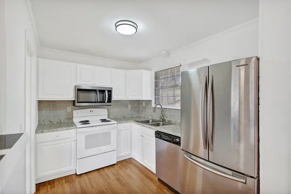 $2,300 | 238 Townes Drive, Nashville, TN 37211