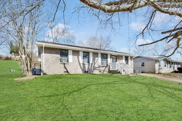 $2,300 | 238 Townes Drive, Nashville, TN 37211