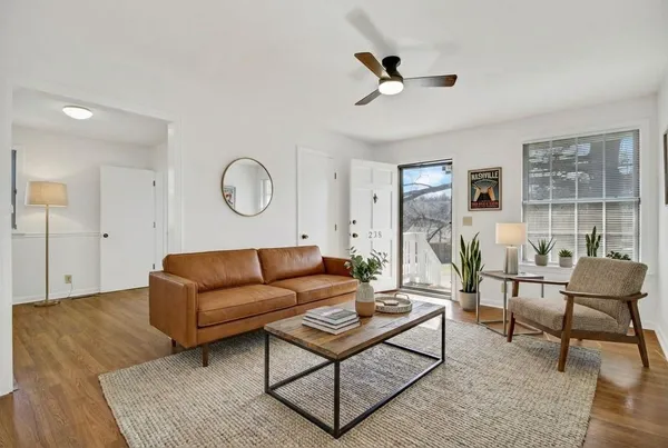$2,300 | 238 Townes Drive, Nashville, TN 37211