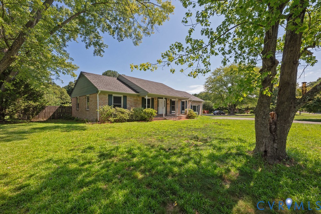 1011 Adkins Road North Chesterfield, VA 23236 - Photo 3 of 48 Gallery Image 3