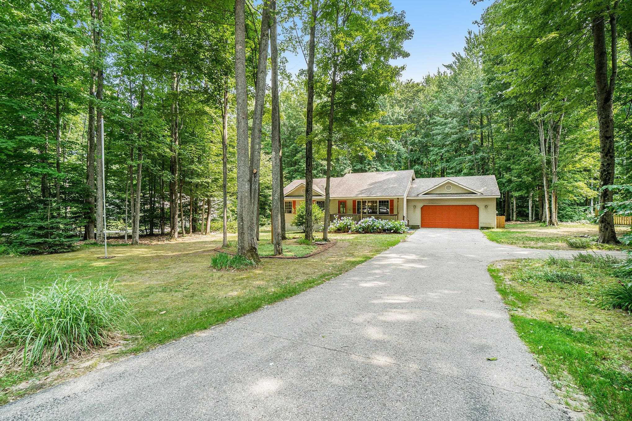 19199 Ridgeview Lane Lake Ann, MI 49650 - Photo 26 of 27 Gallery Image 26