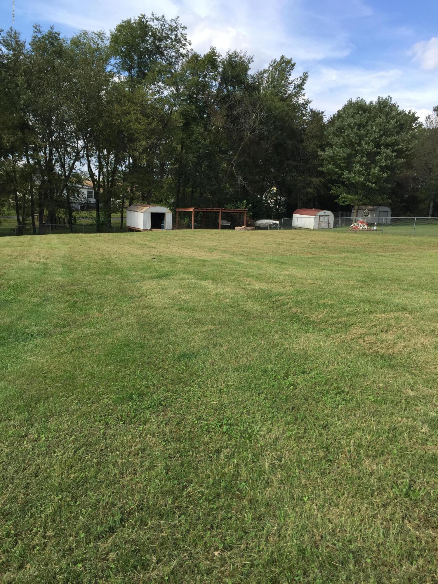 2800 Perryville Road Springfield, KY 40069 - Photo 4 of 19 4