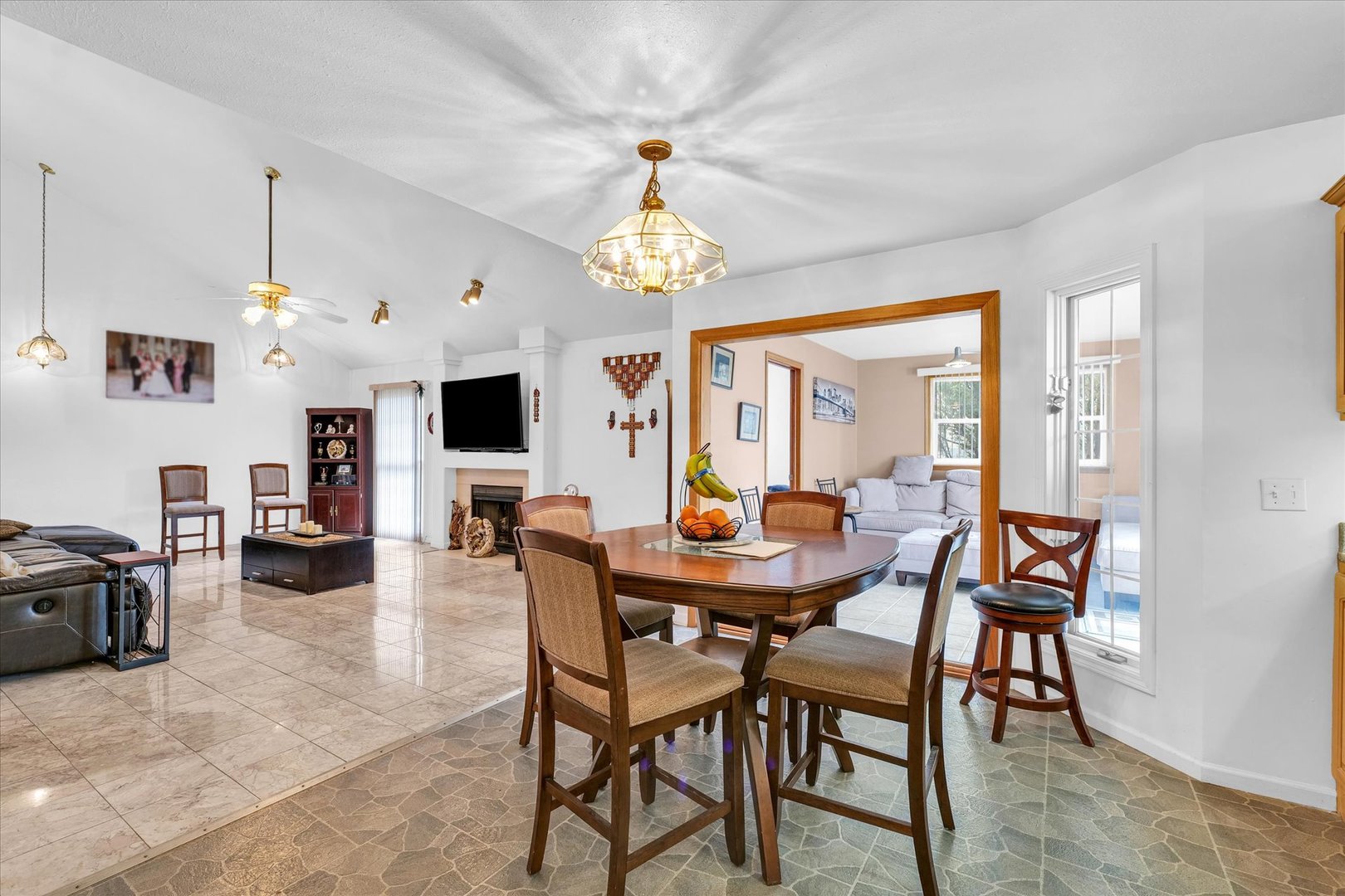 1807 Ridge Park Road Urbana, IL 61802 - Photo 17 of 49 Gallery Image 17