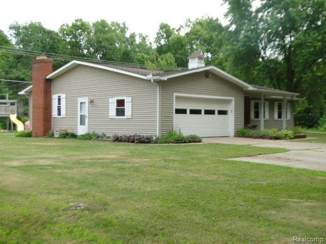 4046 Marathon Road Columbiaville, MI 48421 - Photo 4 of 42 Garage Front