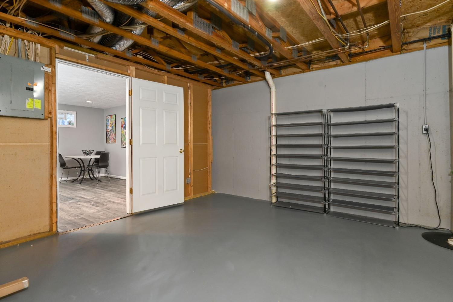 3445 Reading Road Cincinnati, OH 45229 - Photo 23 of 29 Gallery Image 23