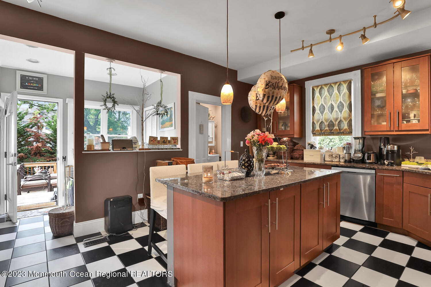 30-32 Chestnut Street Red Bank, NJ 07701 - Photo 11 of 40 30 Chestnut St Red Bank NJ-large-024-031