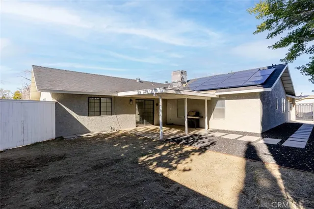 $3,300 | 514 East Ave J 9, Lancaster, CA 93535