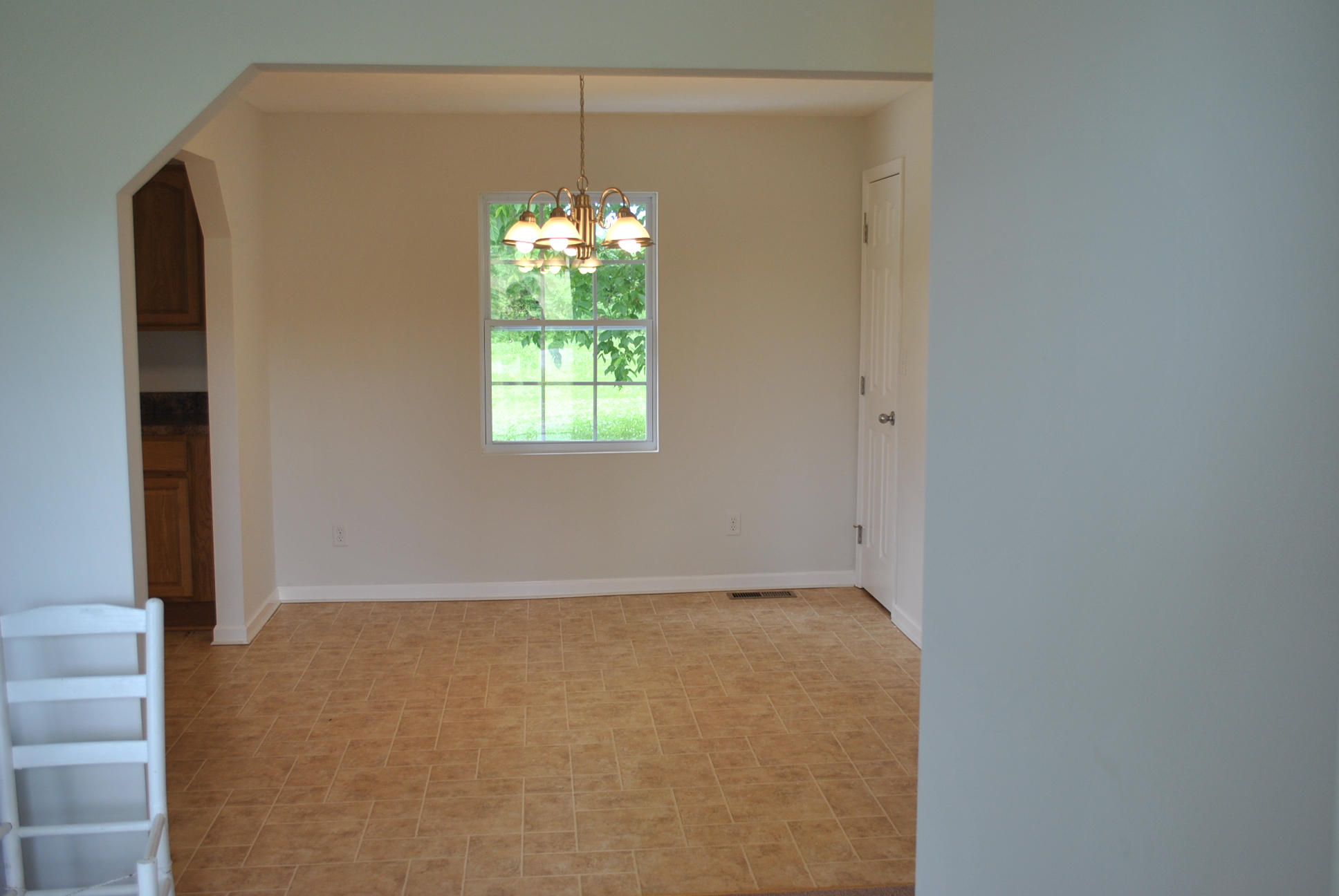 122 South Dogwood Road Powell, TN 37849 - Photo 6 of 8 DSC_0043