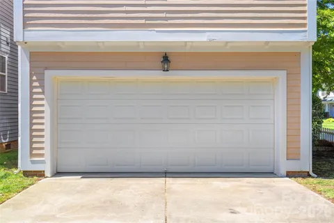 $595,000 | 540 Dubois Court, Charlotte, NC 28208