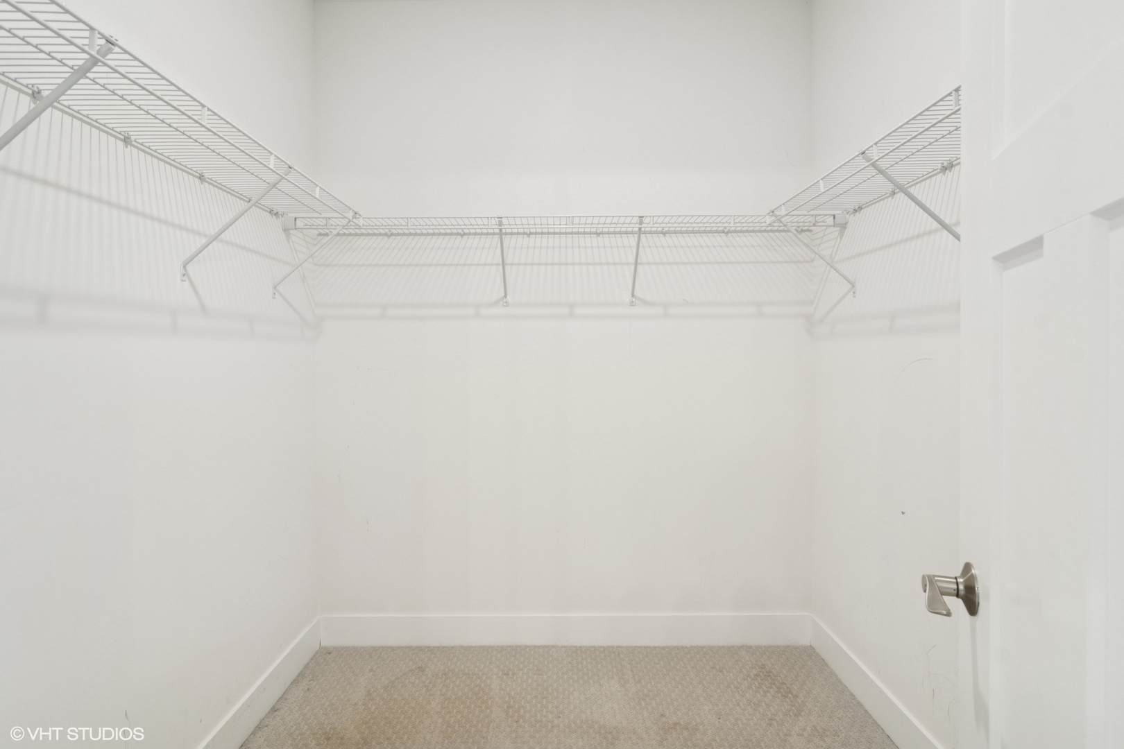 23068 Pinehurst Drive Kildeer, IL 60047 - Photo 21 of 30 a view of a room