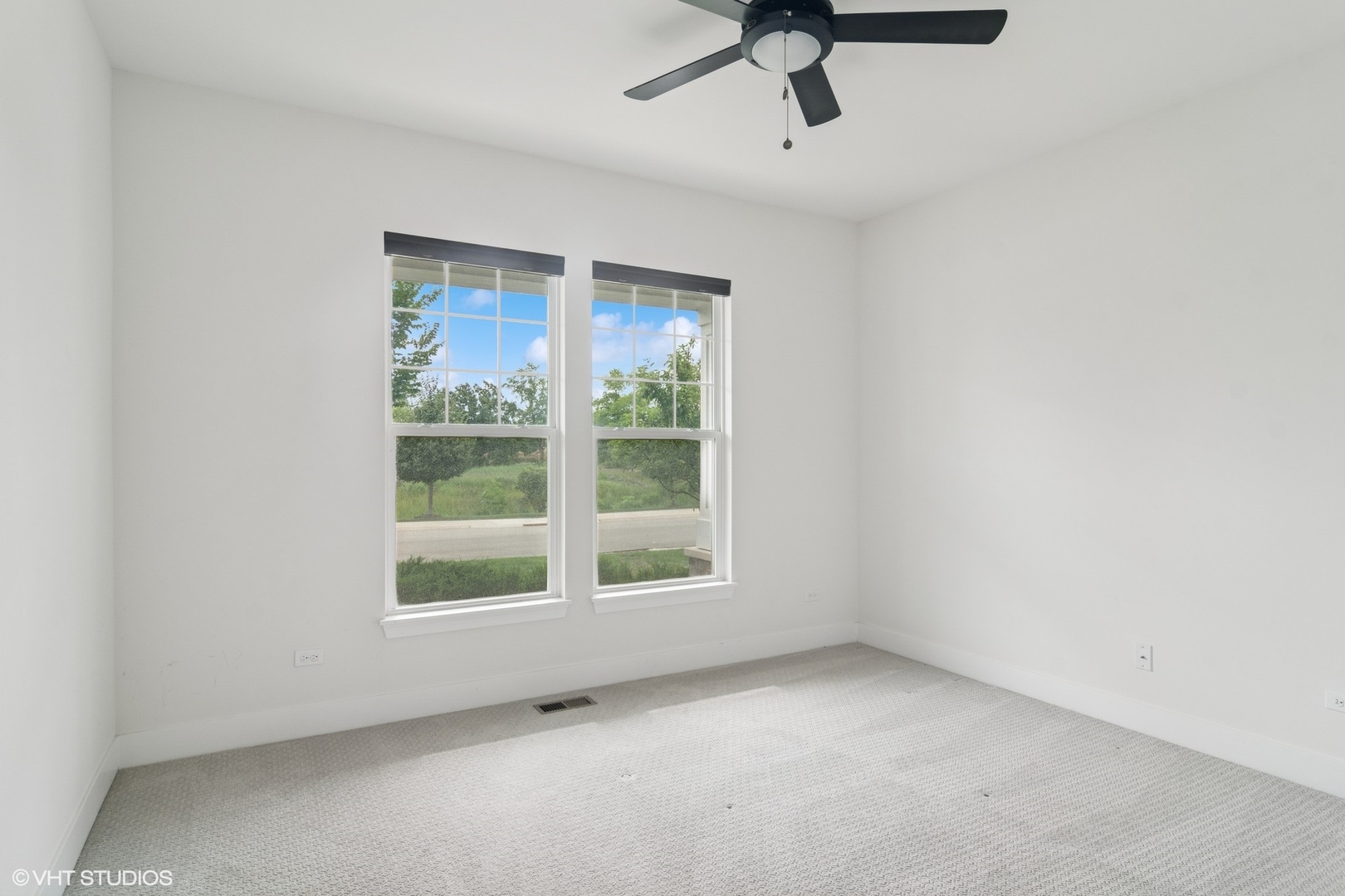 23068 Pinehurst Drive Kildeer, IL 60047 - Photo 22 of 30 an empty room with a window