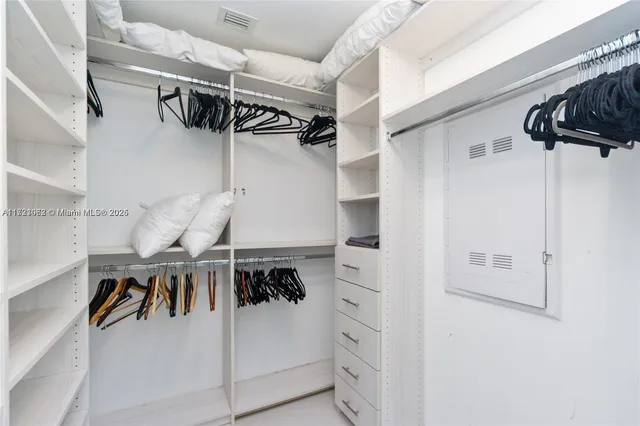 $629,000 | 501 Northeast 31st Street, Unit 2109, Miami, FL 33137